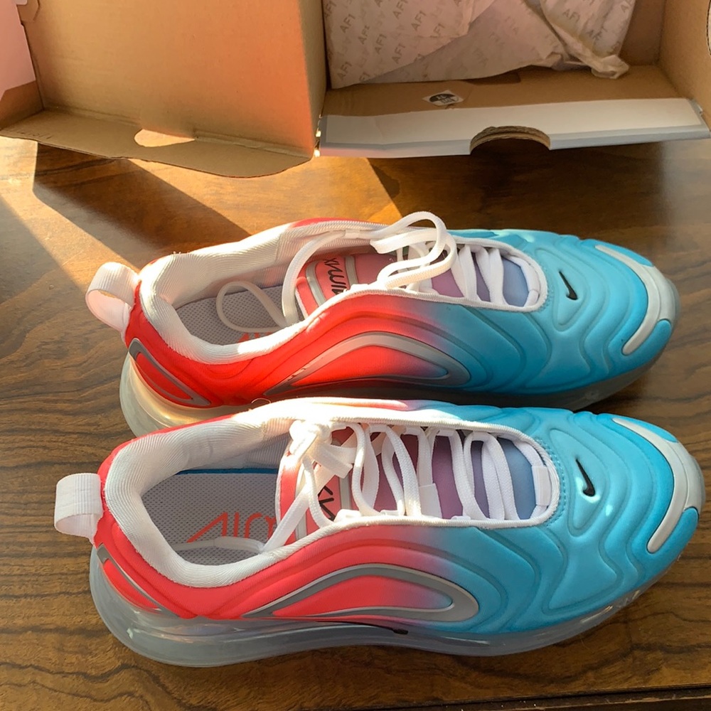 Nike Air Force 1 LV8